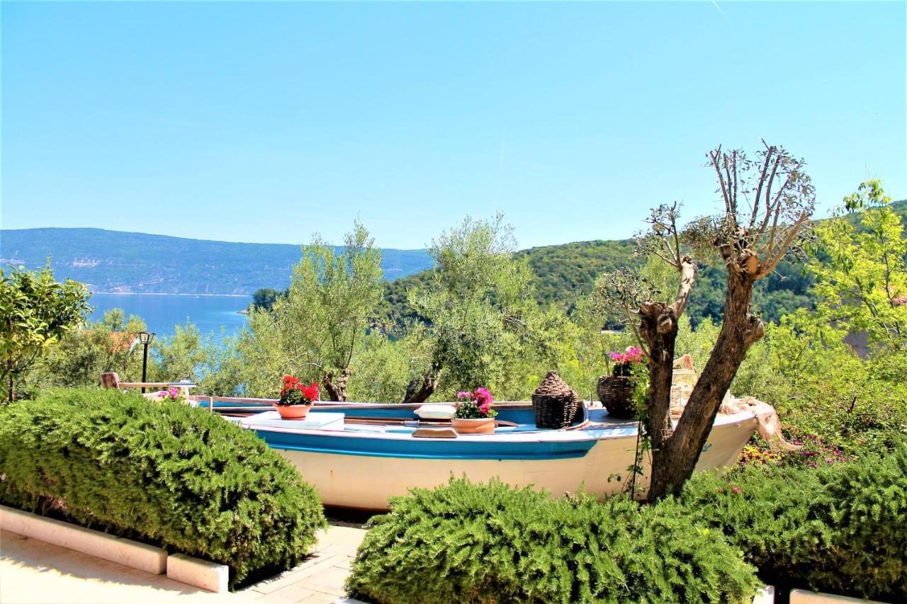 Apartmani Klaudija Valun Esterno foto